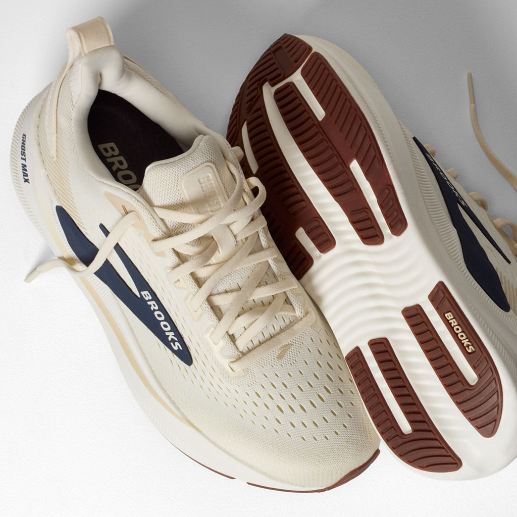 Men's Brooks Ghost Max 4 Arctic Wolf/Navy/Coconut detail