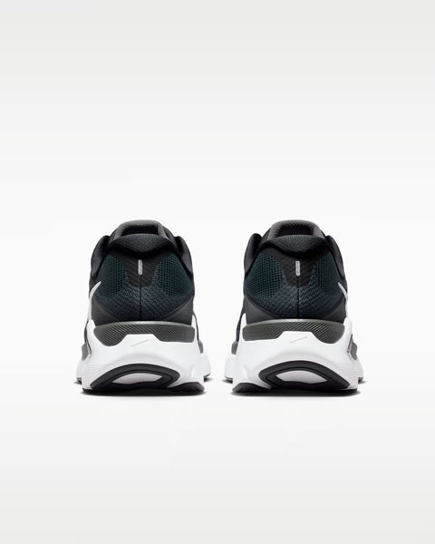 Men's Nike Structure Plus