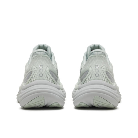 Women's Saucony Triumph 24 Cast - heel view
