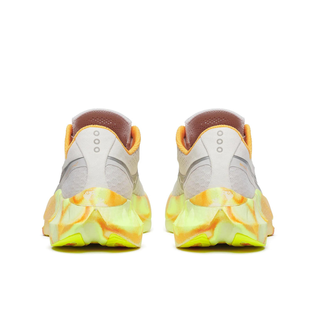 Women's Saucony Endorphin Pro 4 Fog Peel - heel view