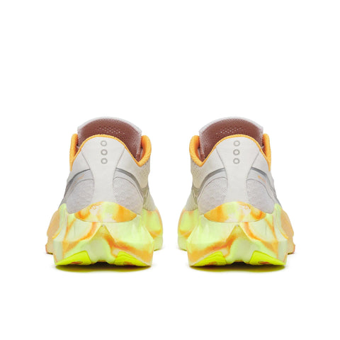 Women's Saucony Endorphin Pro 4 Fog Peel - heel view
