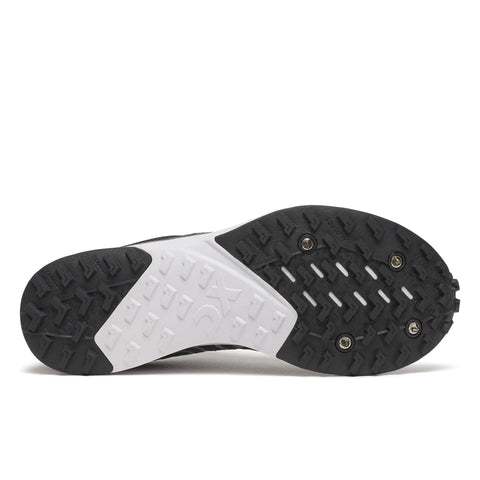 Unisex Saucony Kilkenny XC Spike 10 Black White - outsole