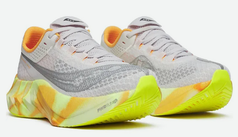 Women's Saucony Endorphin Pro 4