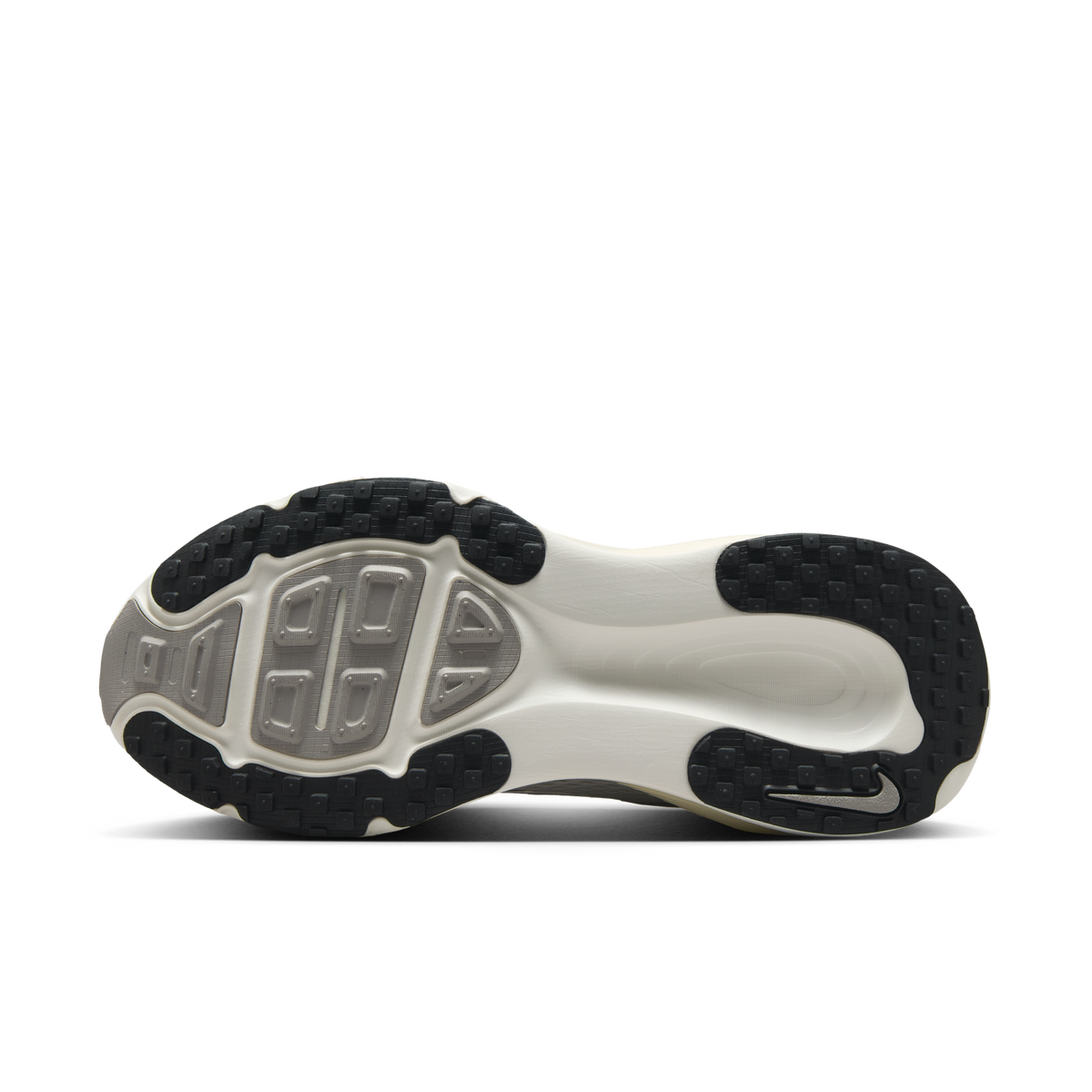 Women's Nike Vomero 18 Summit White / Black view 2