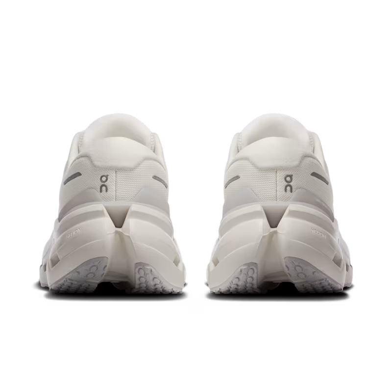 Women's ON Cloudrunner 3