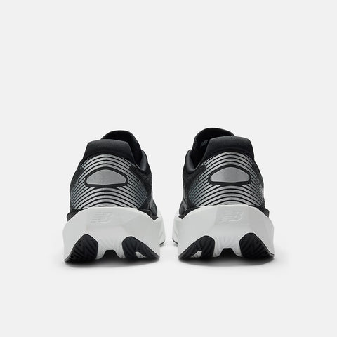 Men's New Balance FuelCell Rebel v5